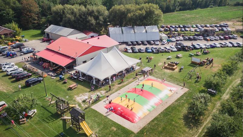 prunier,pommier,Rougemont,arboriculture,fruits,Potager Mont-Rouge Halte Gourmande | Verger & Boutique | Orchard & Boutique,pépinière,récolte,poirier,abricotier,jardin fruitier,plantation,cerisier,CanaGuide,arbre fruitier, Potager Mont-Rouge Halte Gourmande | Verger & Boutique | Orchard & Boutique - Verger à Rougemont (Quebec) | CanaGuide